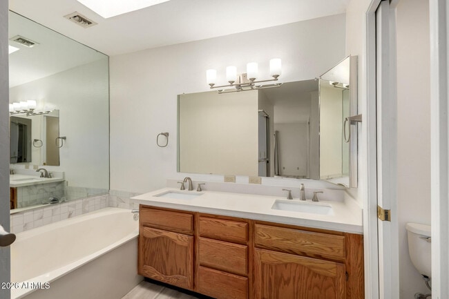 Building Photo - 14428 N Lariat Ln