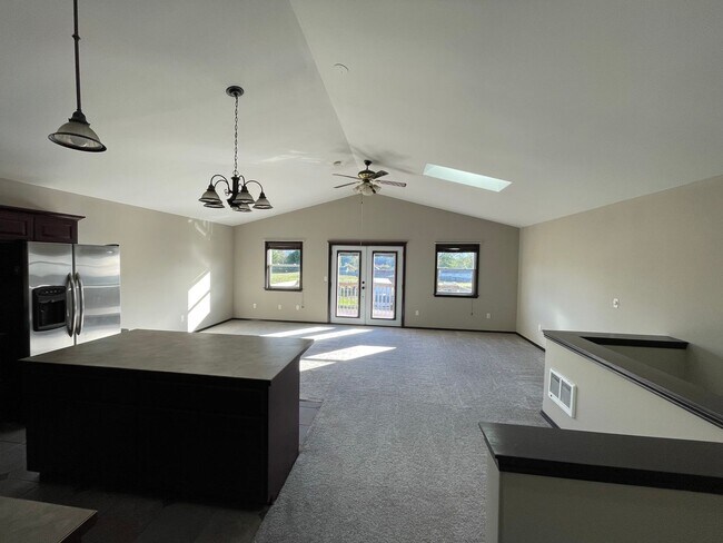 Building Photo - MAC EN, LLC 3