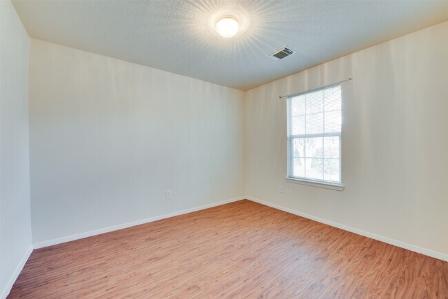 Building Photo - 6129 Lone Prairie Way