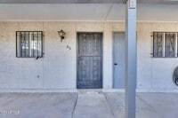 Building Photo - 6700 Escondido Dr