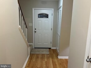 Building Photo - 6322 Draco St