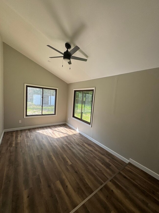 Building Photo - Complete Remodel - Beautiful 4 Bedroom Hou...