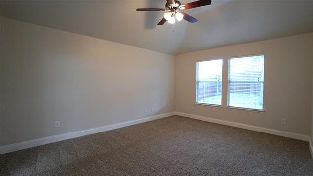 Building Photo - 2024 Wildwood Dr