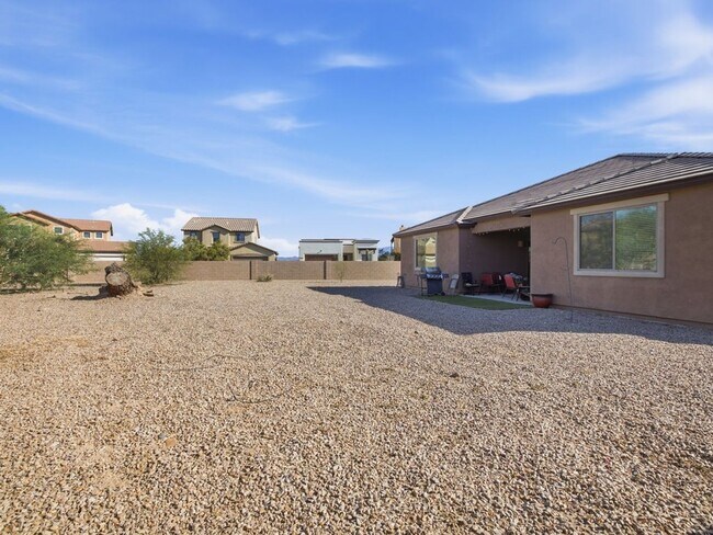 Building Photo - Spacious Cul-de-Sac Living with Modern Comforts & Community Perks