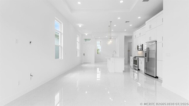 Building Photo - 5078 Lido Key Ln