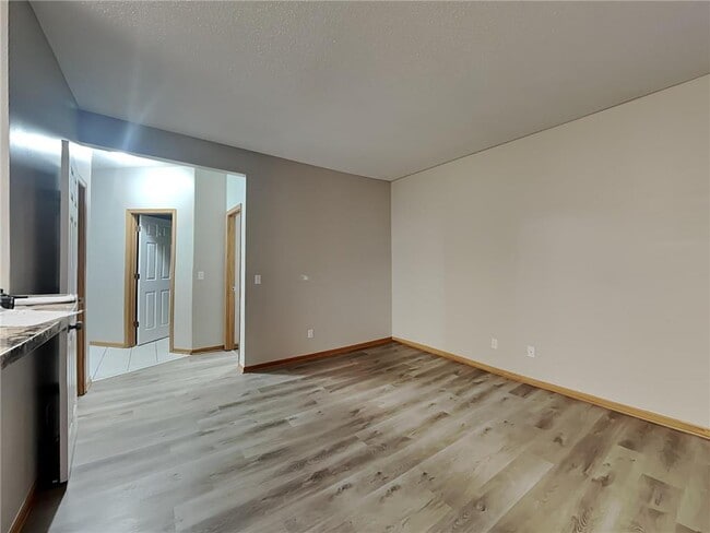 Building Photo - 9049 Garland Ln N