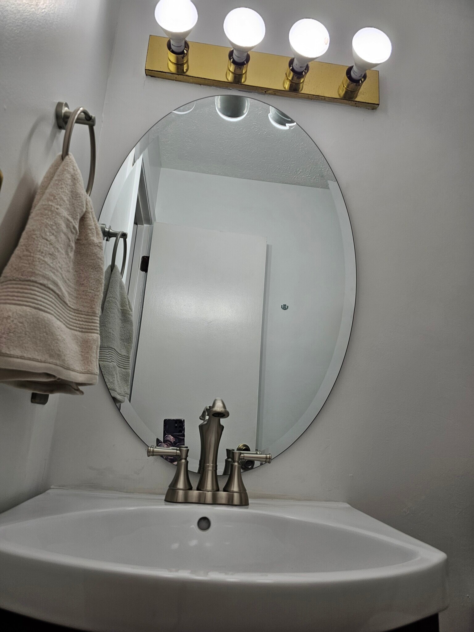 Primary en-suite - 419 Rams Rd