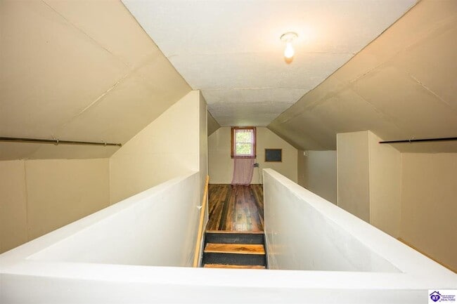 Building Photo - 189 Bob Wade Rd