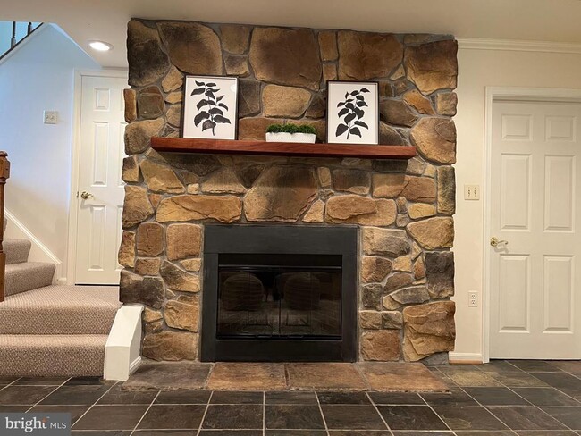Building Photo - 3300 Stone Heather Ct