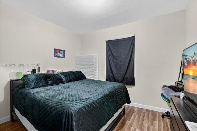 Building Photo - 9341 SW 171st Ct