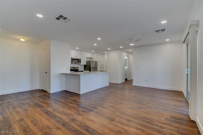 Building Photo - 8600 W Charleston Blvd