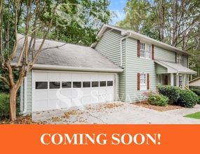 Building Photo - Welcome home to this 4 bedroom, 2 bathroom home