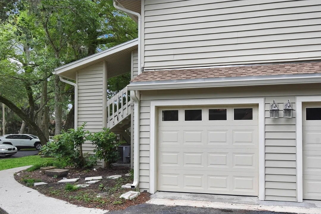 Building Photo - 101 Vista Lagoon Ct