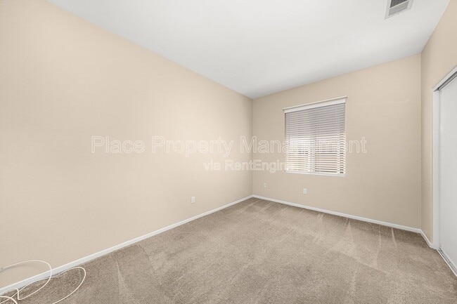 Building Photo - 6223 Avenida De Las Vistas