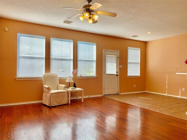 Building Photo - 12414 Jasmine Brook Ln