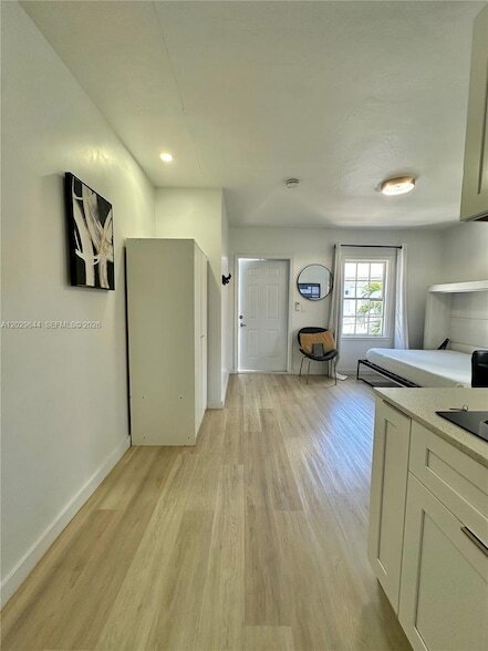 Building Photo - 415 75th St