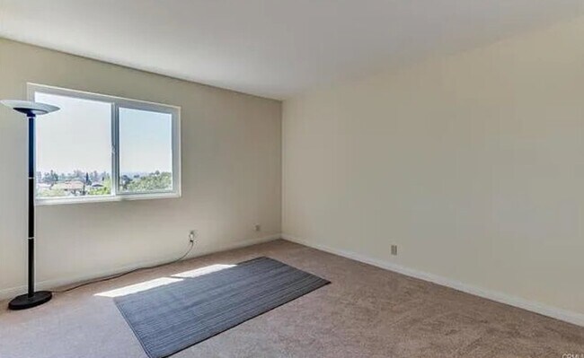 Building Photo - 891 W Ashiya Rd