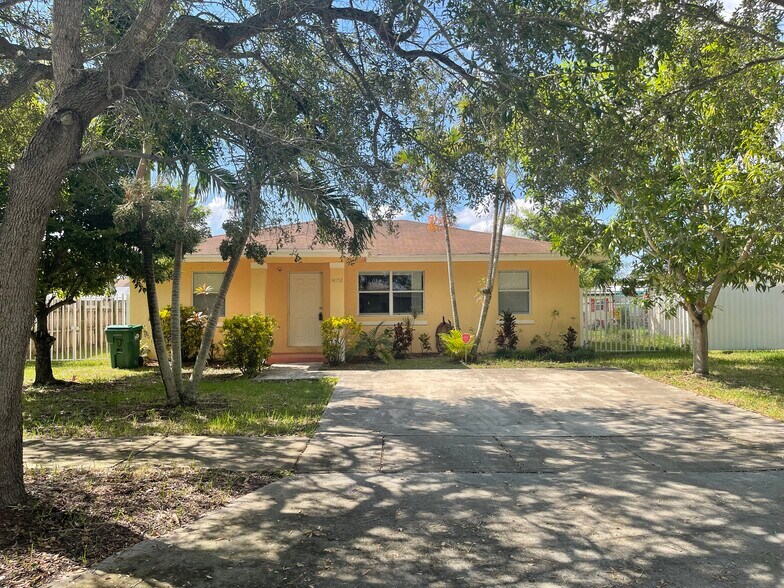 Building Photo - 14152 SW 291st Ter