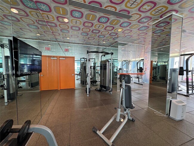 Building Photo - 31 SE 6th St