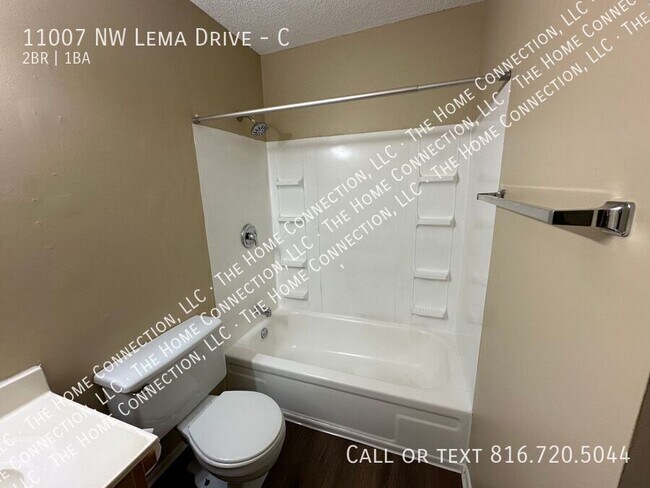 Building Photo - 11007 NW Lema Dr