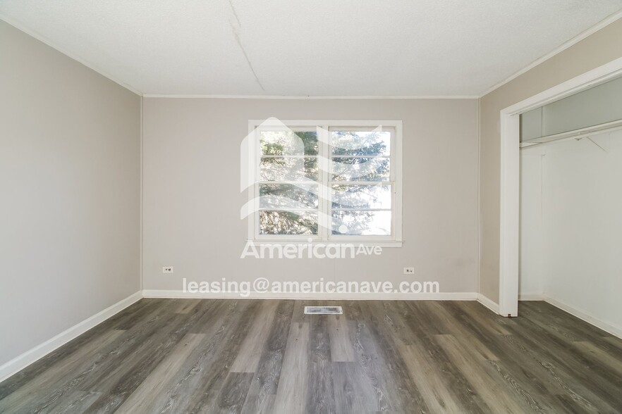 Building Photo - 2647 Trull St