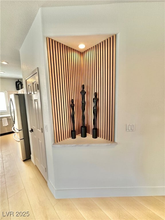 Building Photo - 10195 Queensbury Ave