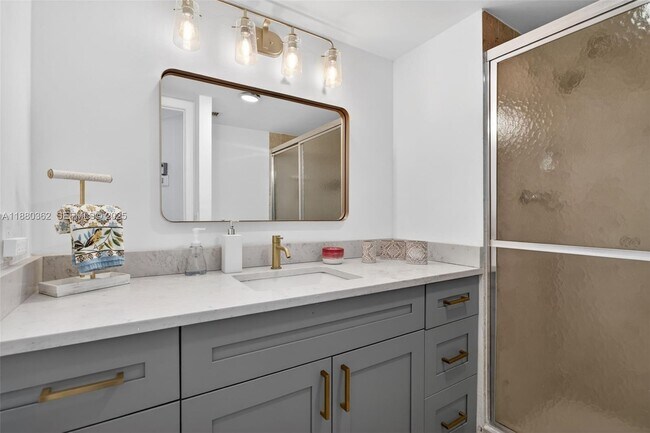 Building Photo - 1340 S Ocean Blvd