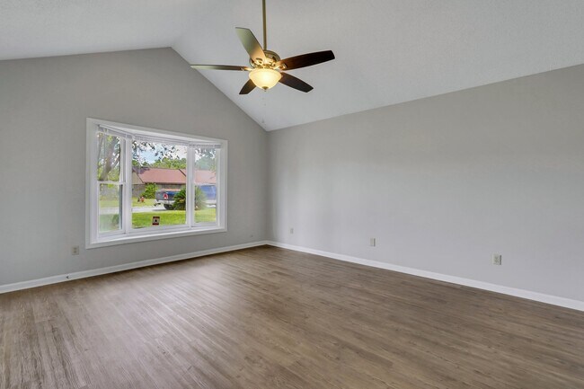 Building Photo - 734 Timber Ridge Trail