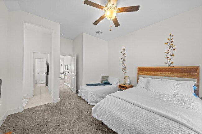 Building Photo - 27506 Gardenview Point Ct