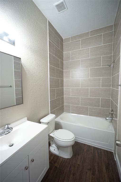 Building Photo - 4146 Bismarck Palm Dr