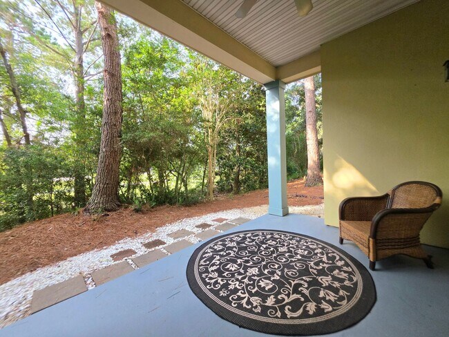 Building Photo - 1430 Regency Rd