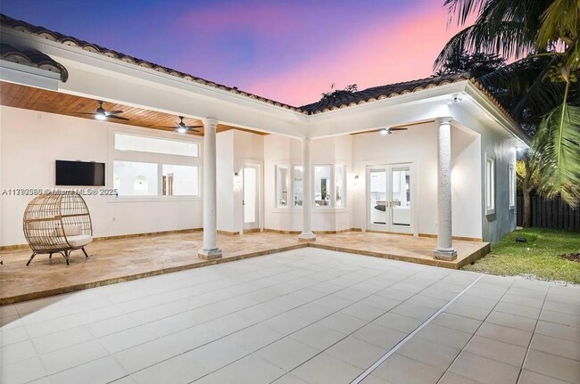 Building Photo - 9463 SW 123rd Terrace