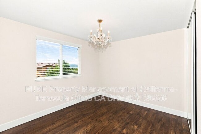 Building Photo - 38429 Clearbrook Dr