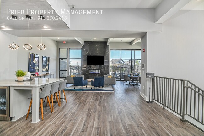 Building Photo - 22108 W 123rd Ln