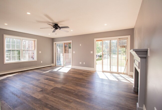 Building Photo - 126 Sears Island Dr