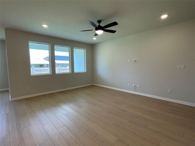 Building Photo - 270 Grand Teton Dr