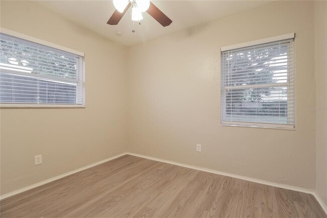 Building Photo - 5963 Bamboo Dr