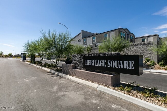 Building Photo - 6229 Mangler St