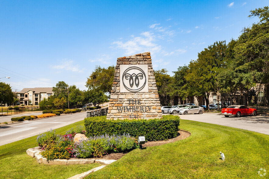 Entrance Sign - Eaves North Dallas