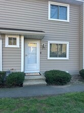 Building Photo - 372 Monticello Dr