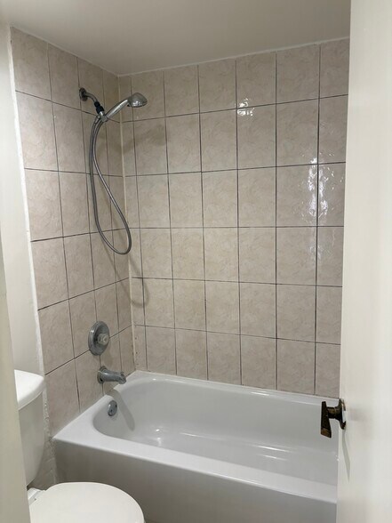 Building Photo - 10500 SW 108th St