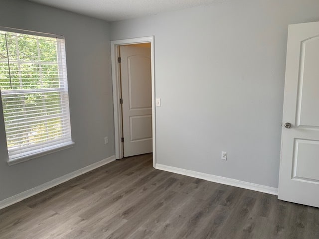 Building Photo - 1803 Royal Ridge Dr