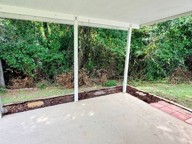 Building Photo - 10608 Wilderness Ln
