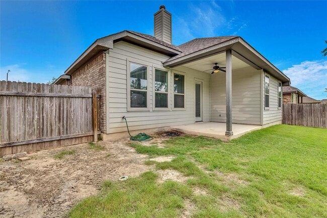 Building Photo - 1805 Grebe Dr