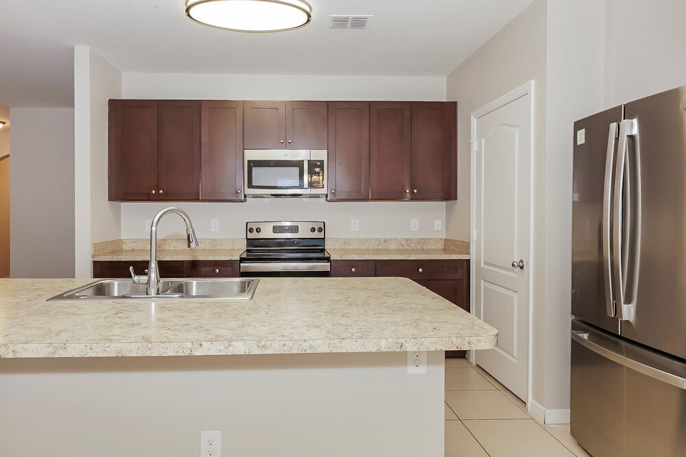 Building Photo - 102 Serenola Ct