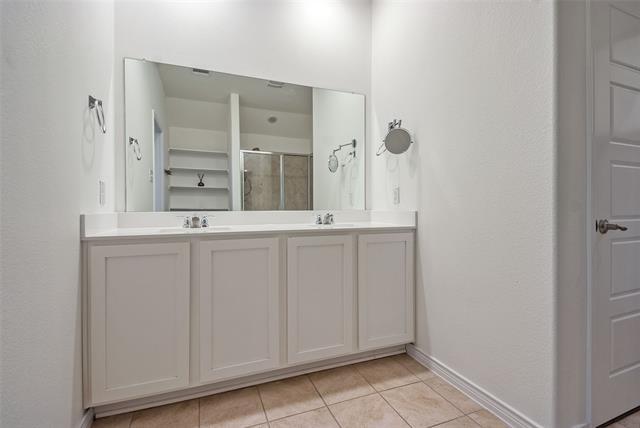 Building Photo - 222 Gavin Trl