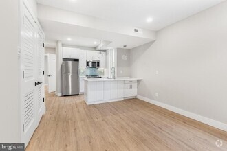 Building Photo - 1144 Frankford Ave