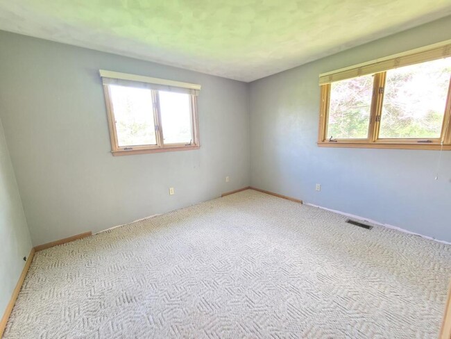 Building Photo - 13212 Leo Rd