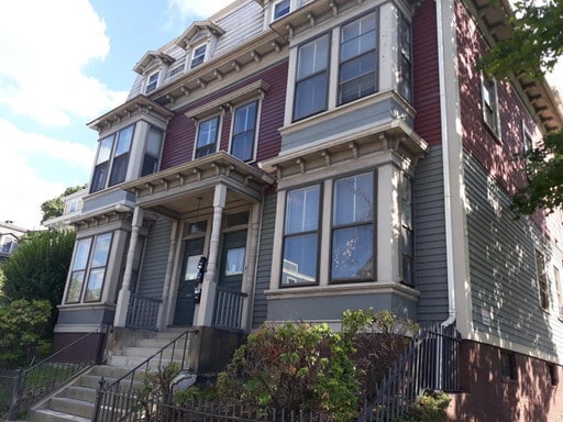 Building Photo - 1596-1600 Westminster St