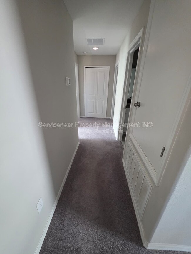 Building Photo - 3719 Daisy Bloom Pl